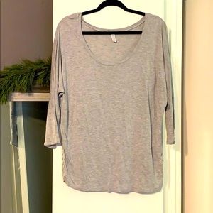 3/4 Sleeve Fitted Top